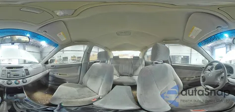 2003 Toyota Camry Le z USA, uszkodzony, nr VIN 4T1BE32K93U737569